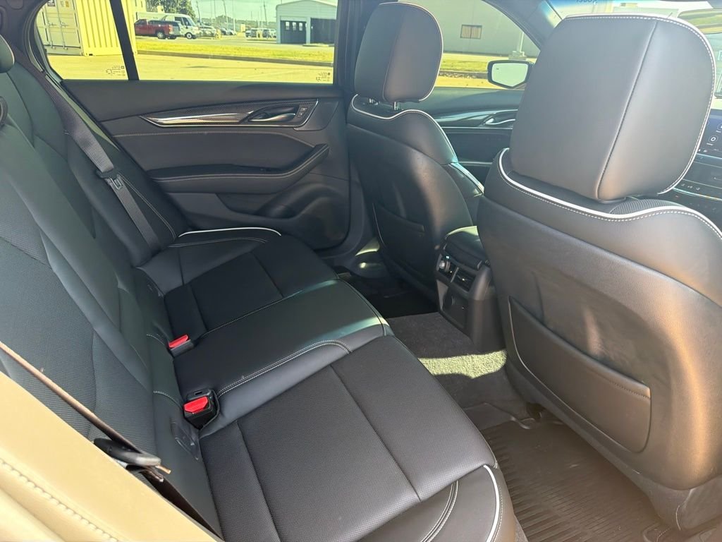 Used 2023 Black Cadillac V-Series image 10