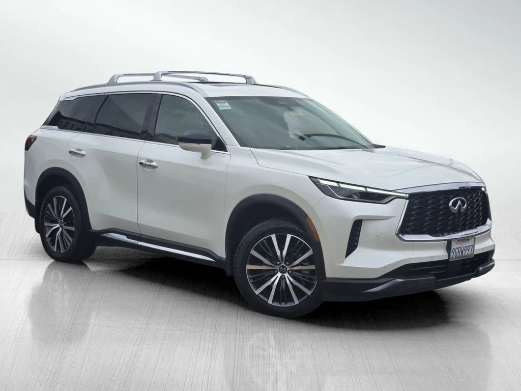 Used 2023 Majestic INFINITI Sensory image 1