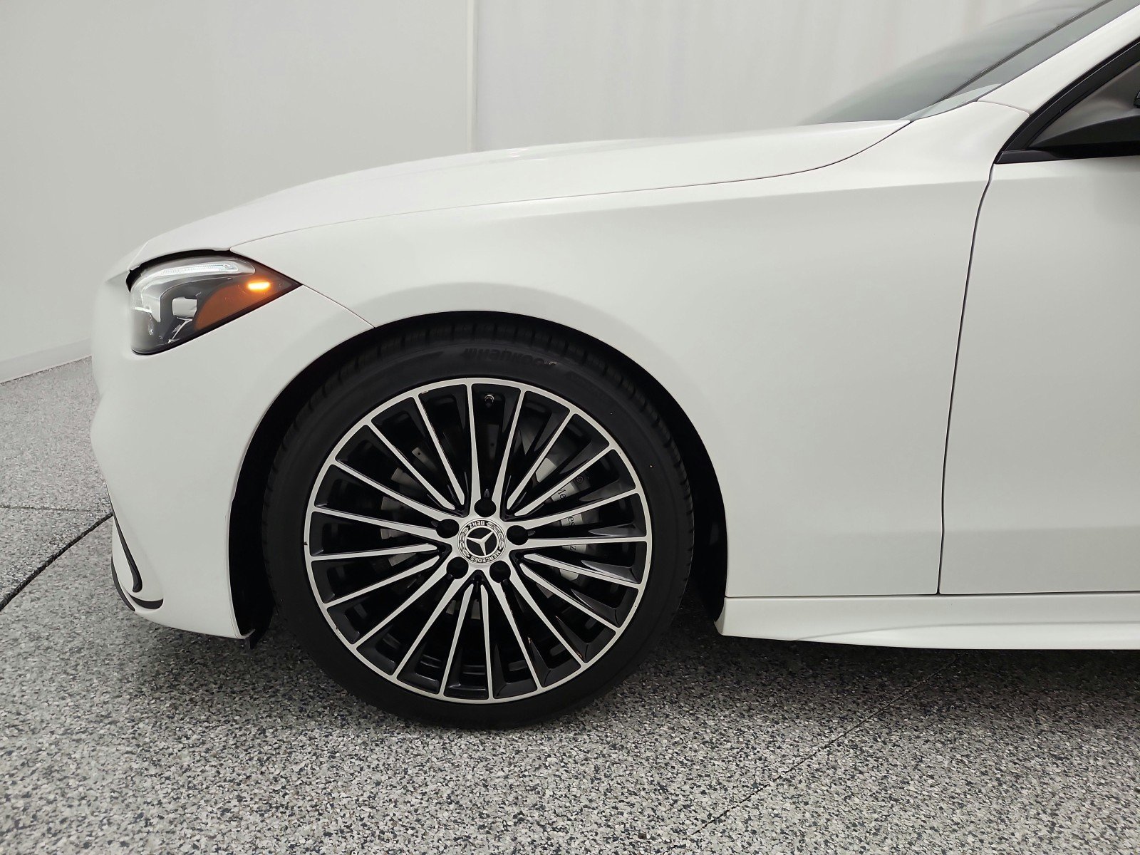 Used 2023 Polar White Mercedes-Benz C 300 4MATIC® Sedan image 17
