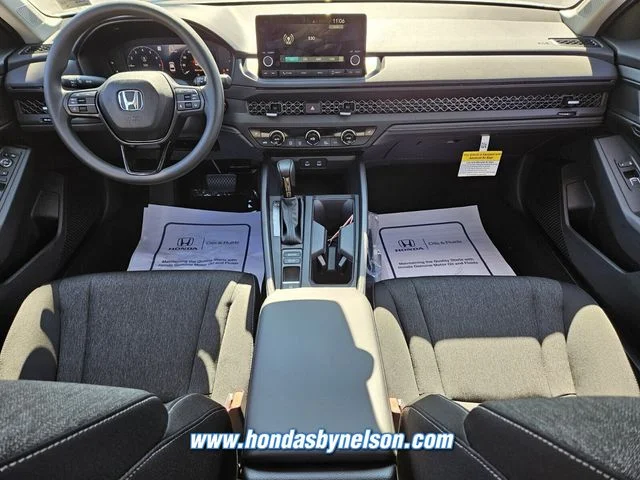 2025 Honda Accord SE - Photo 9
