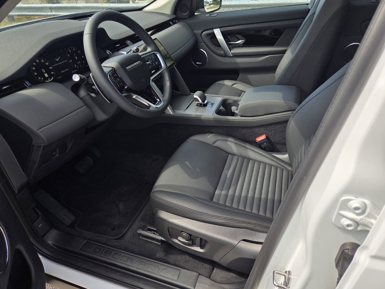 2025 Land Rover Discovery Sport S - Photo 21