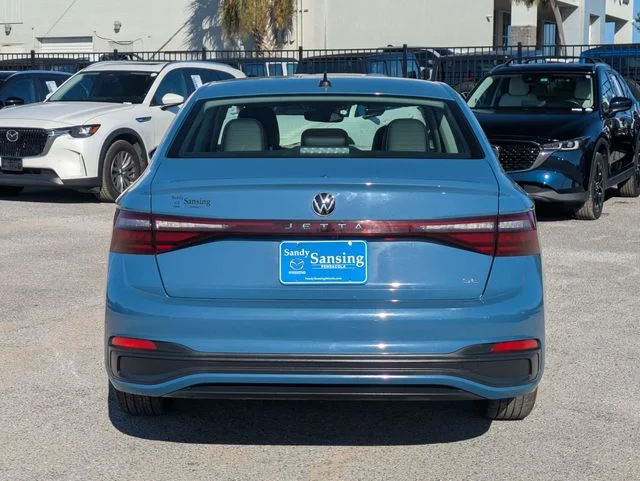 Used 2025 Blue Volkswagen 1.5T SE image 4