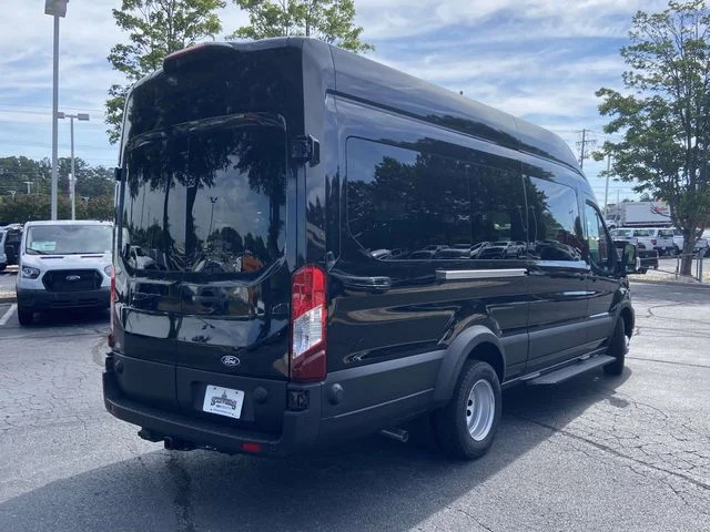 New 2026 Black Ford XLT image 3