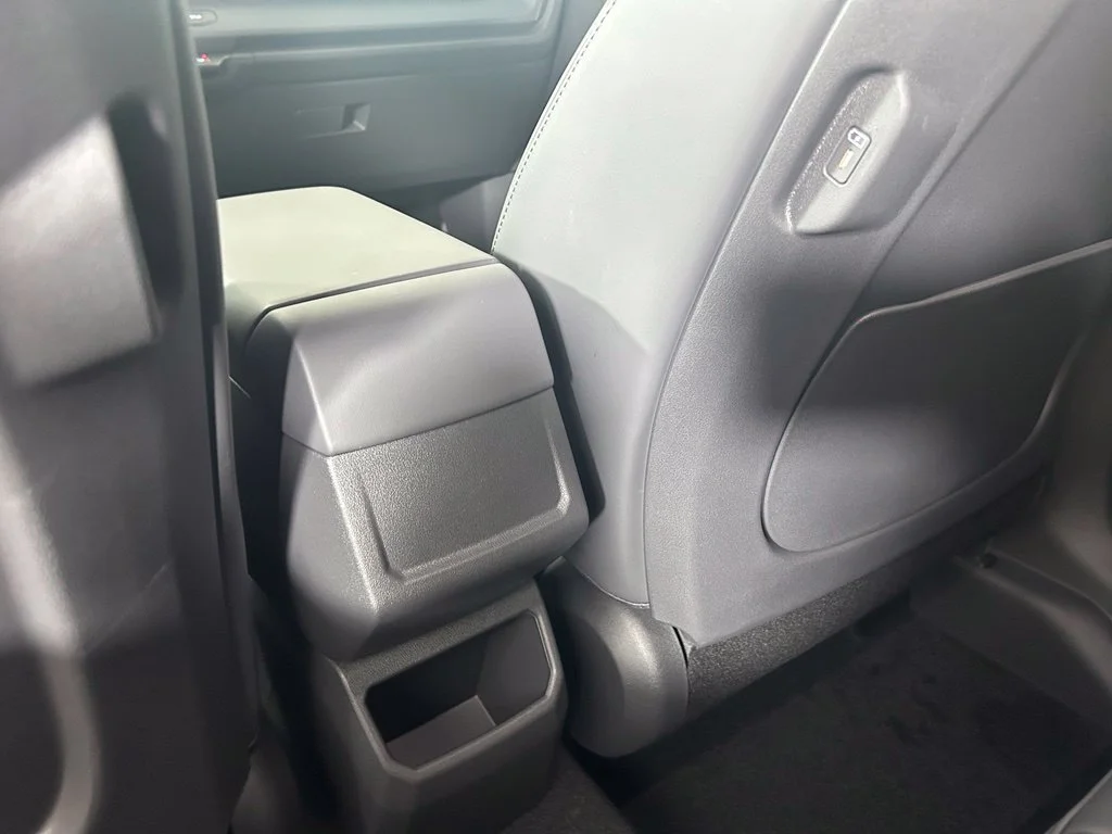 New 2027 Terrain Brown / Black Roof Kia X-Line S image 13