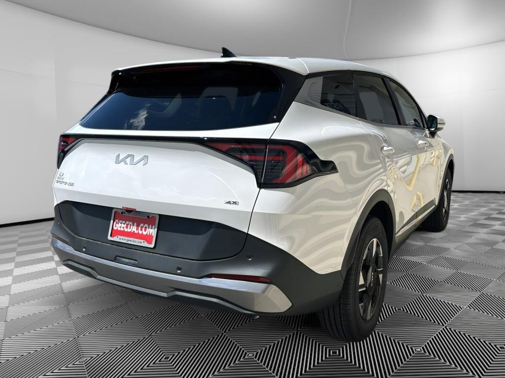 New 2026 Glacial White Pearl Kia LX image 4