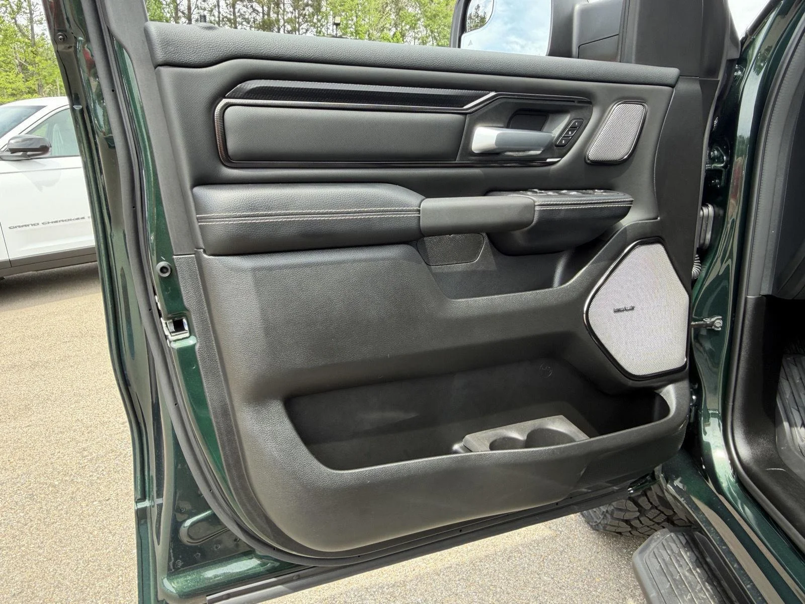 New 2026 Serrano-Green Metallic Exterior Paint RAM Rebel image 15