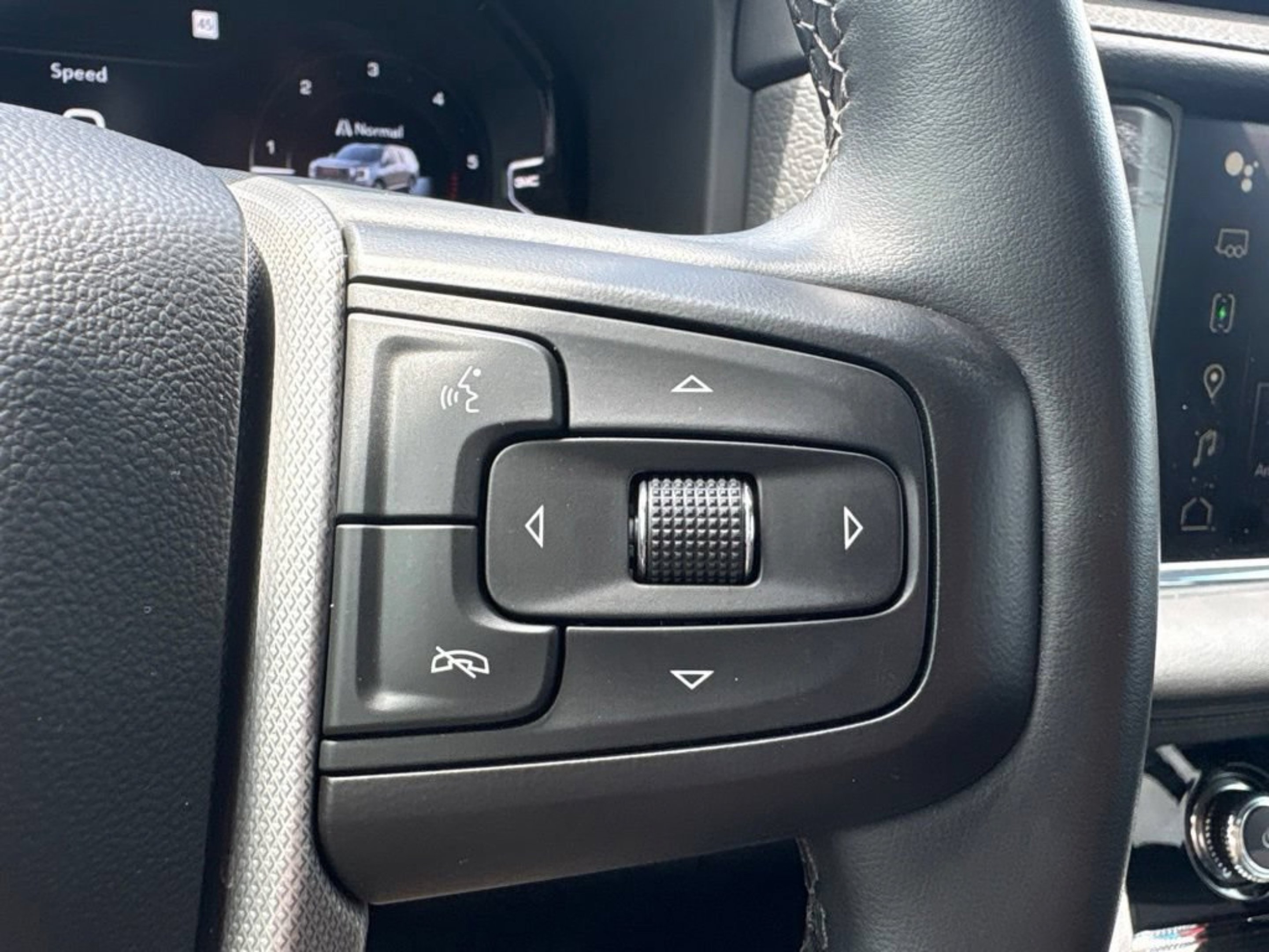 Used 2023 Sterling Metallic GMC Denali image 13