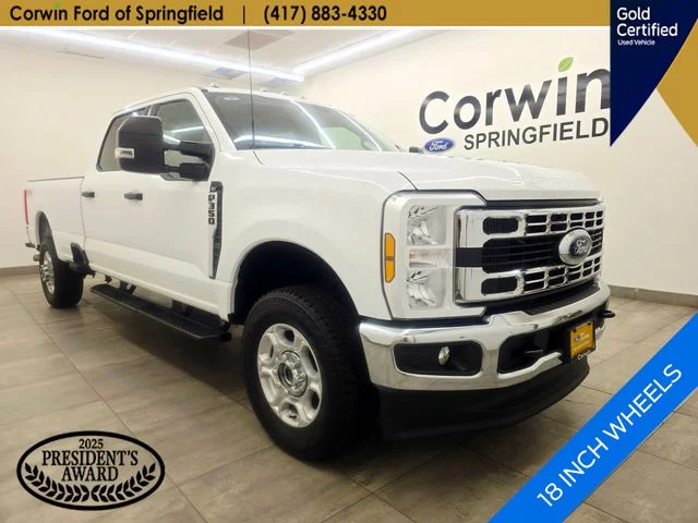 Certified Used 2025 Oxford White Ford XLT image 8
