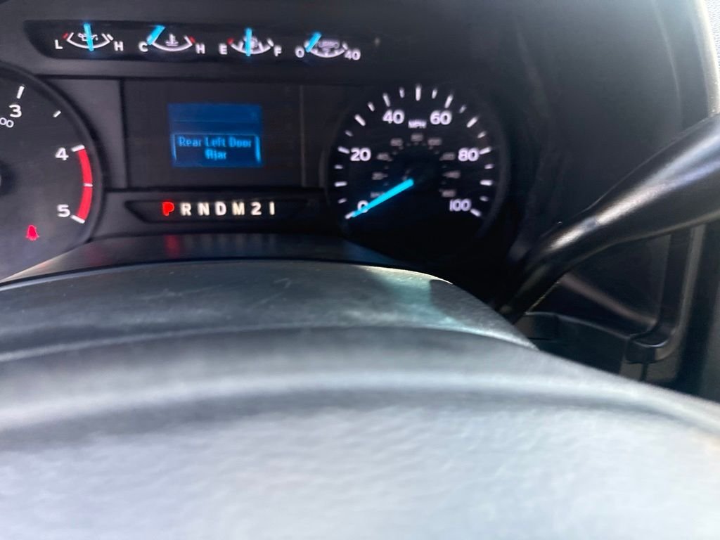 Used 2019 Oxford White Ford XL image 21