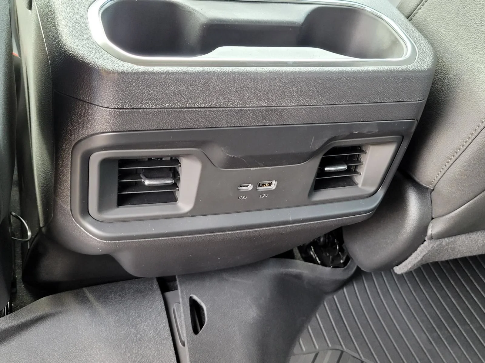 2026 Chevrolet Silverado 1500 LT Trail Boss - Photo 12