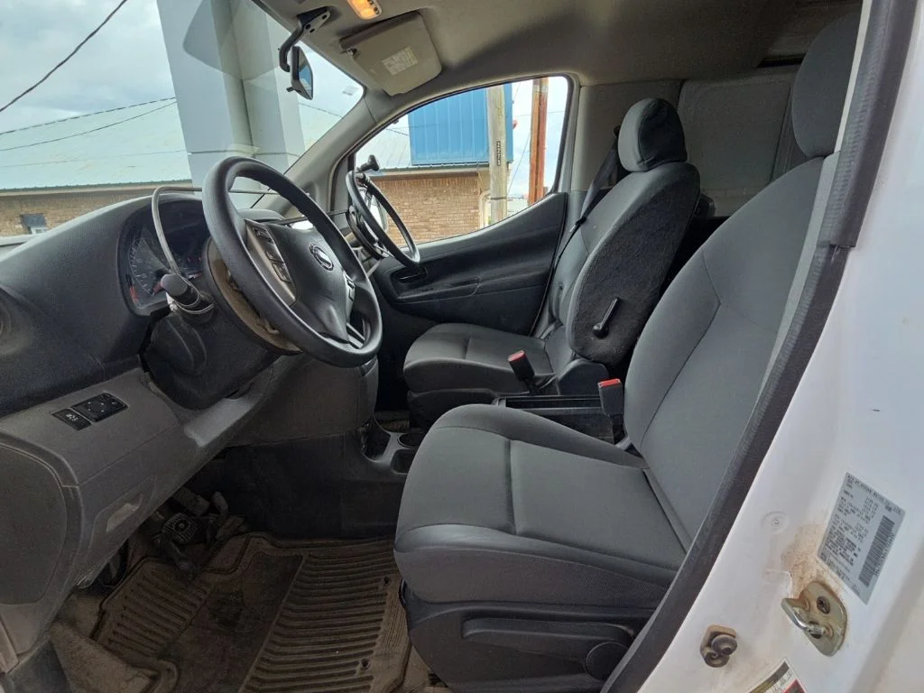 Used 2020 White Nissan SV image 12