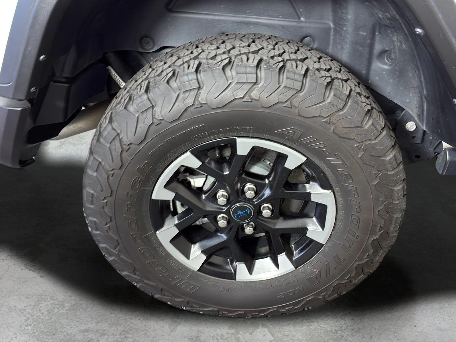 Used 2025 Bright White Clearcoat Jeep Rubicon image 11