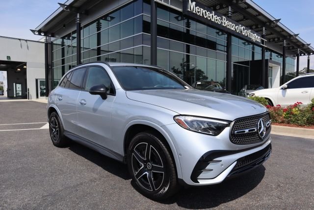 2025 Mercedes-Benz GLC GLC 300's photo