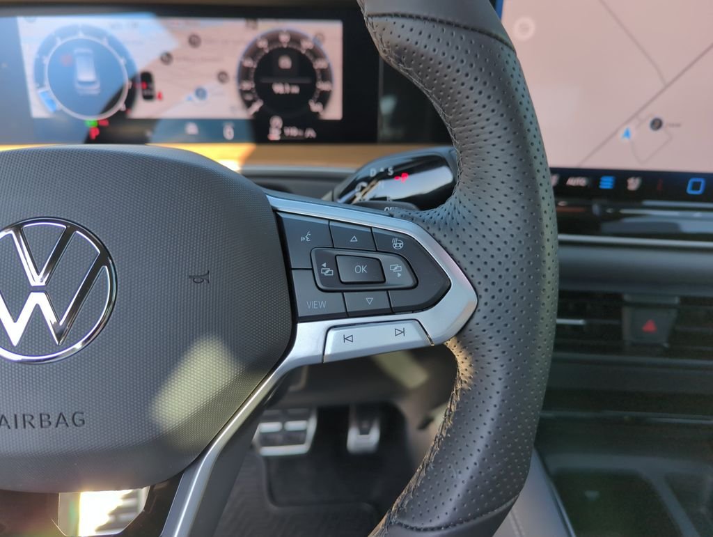 New 2026 Black Volkswagen 2.0T SEL R-Line Turbo image 23
