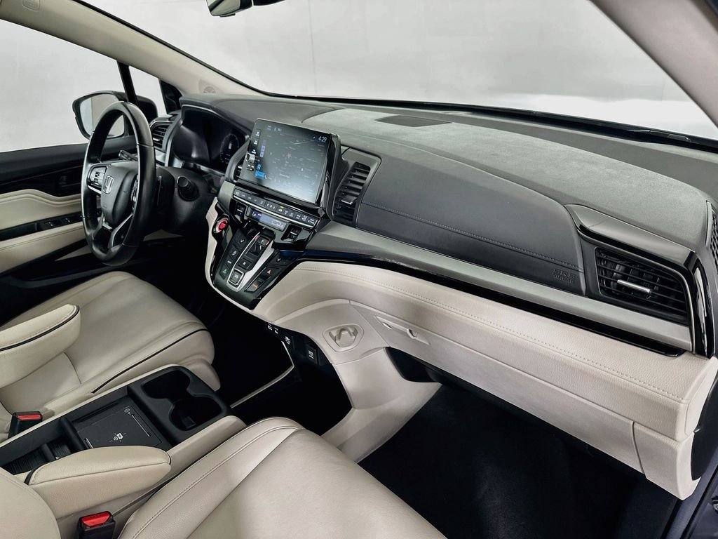 2025 Honda Odyssey Touring - Photo 31