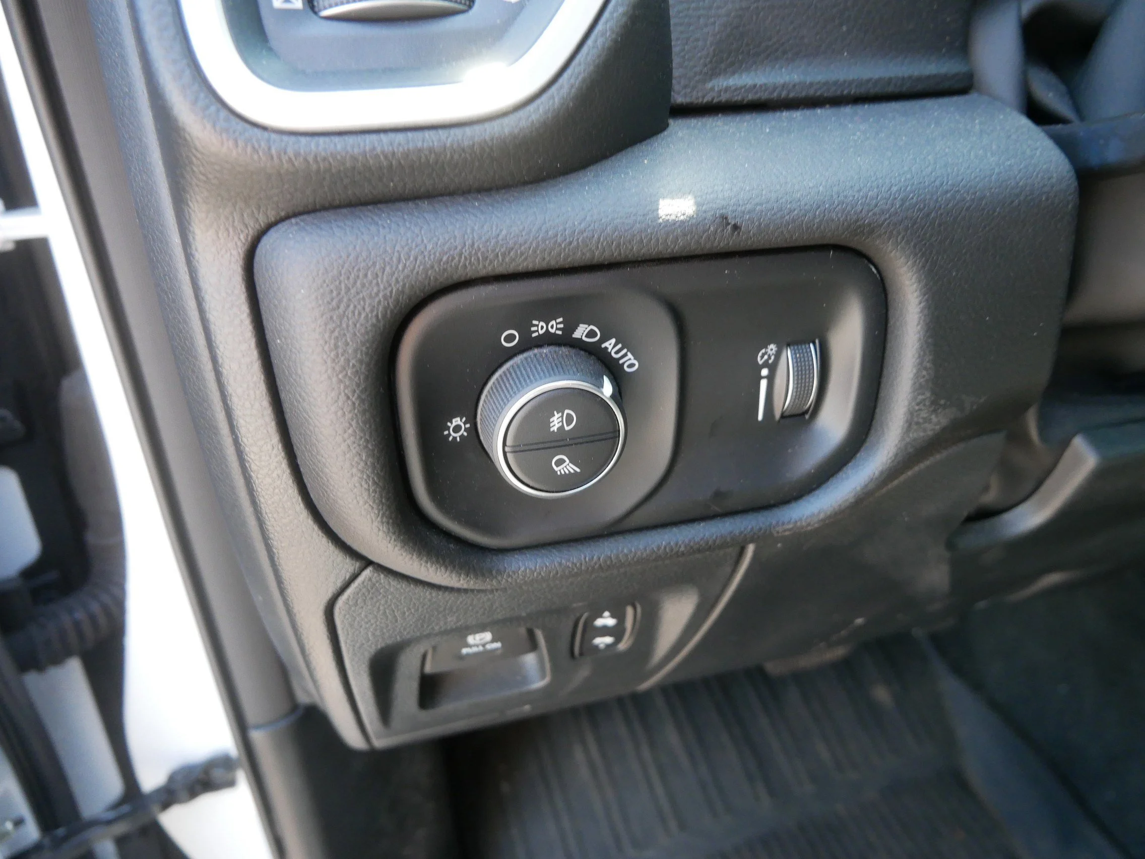 Used 2023 Bright White Clearcoat Ram Big Horn image 21