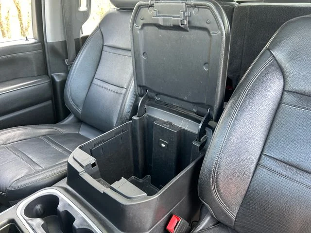 Used 2020 Black GMC Denali image 26