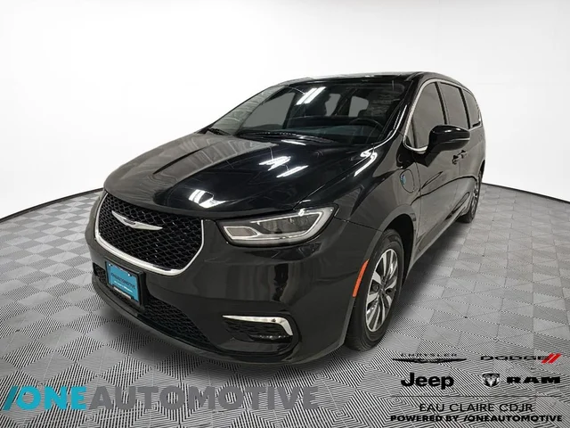 2023 Chrysler Pacifica Hybrid Touring L