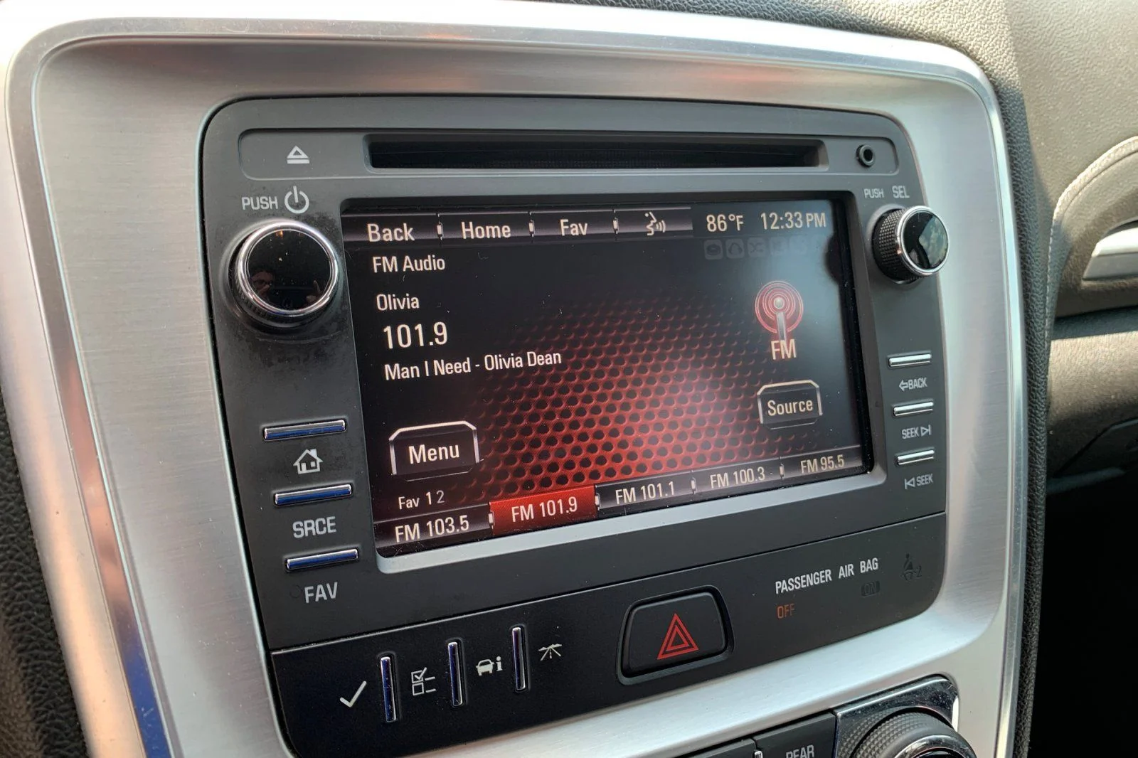 Used 2016 Silver GMC SLT-1 image 24