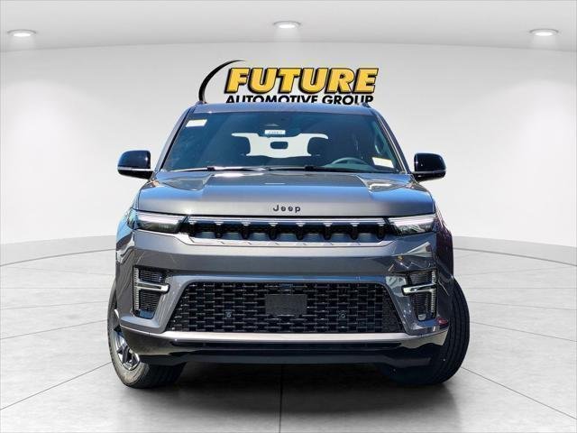 New 2026 Baltic-Gray Metallic Clear-Coat Exterior Paint Jeep Grand Wagoneer image 2