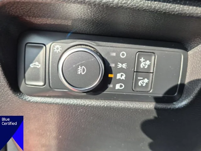 Used 2024 Red Ford XLT image 17