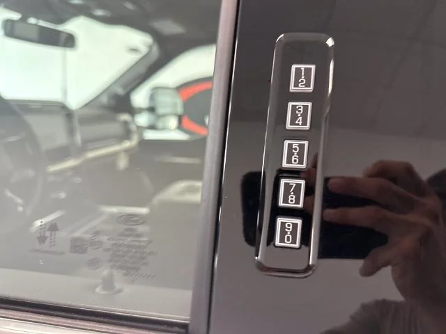 New 2026 Star White Metallic Tri-Coat Ford F-350® King Ranch® image 32