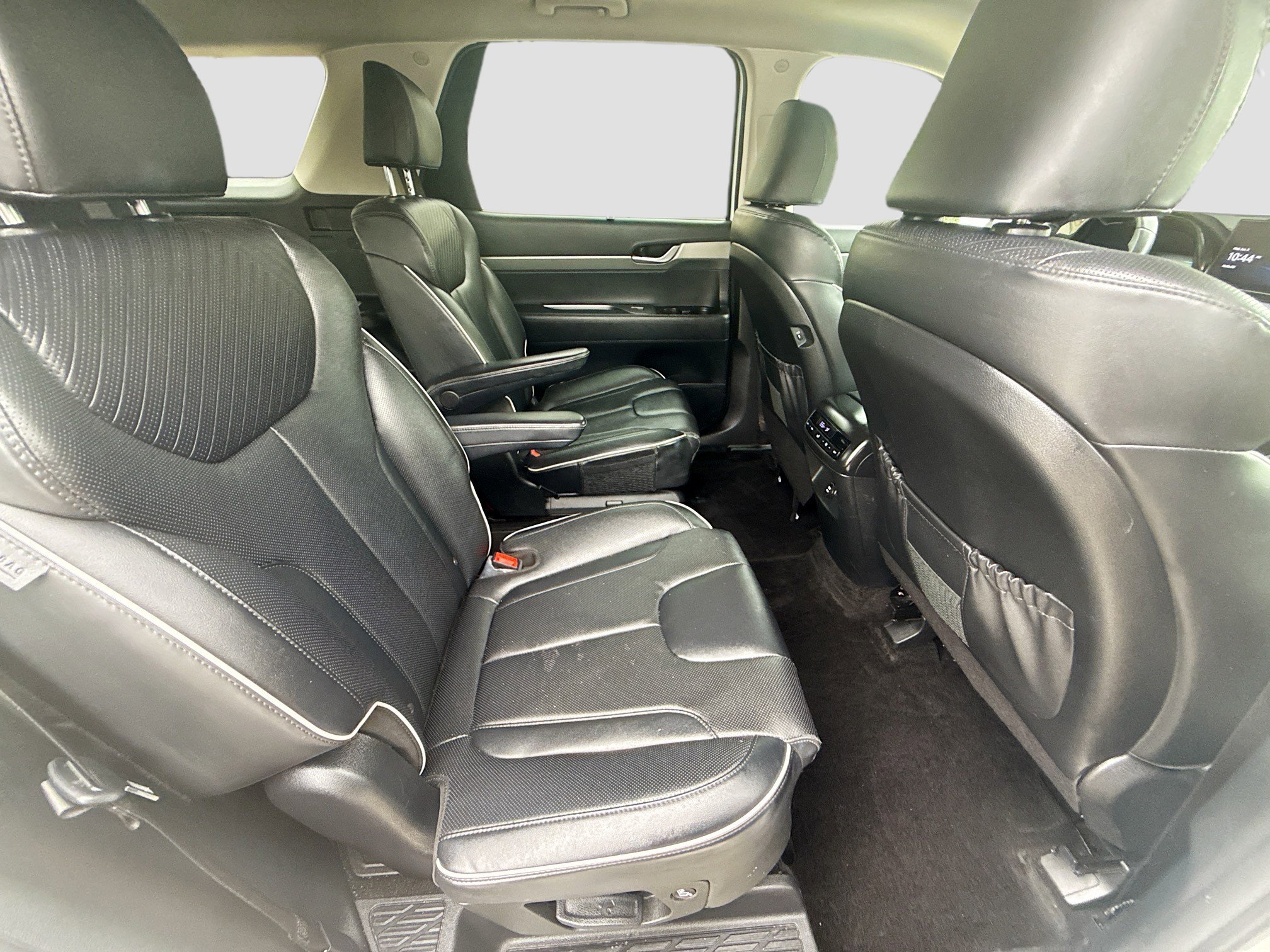 Used 2024 Hyper White Hyundai XRT image 26
