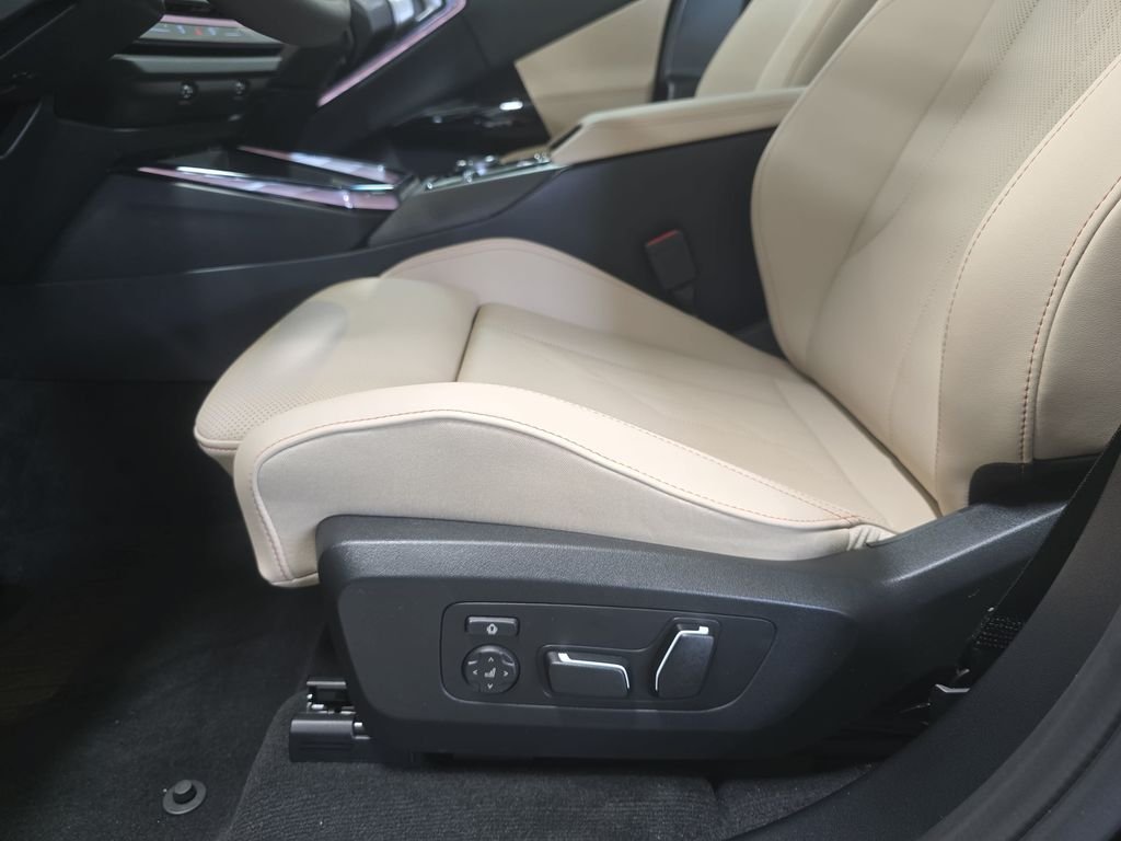 New 2026 Dark Graphite Metallic BMW 30 xDrive image 13