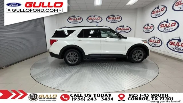 Certified Used 2022 White Metallic Ford XLT image 9