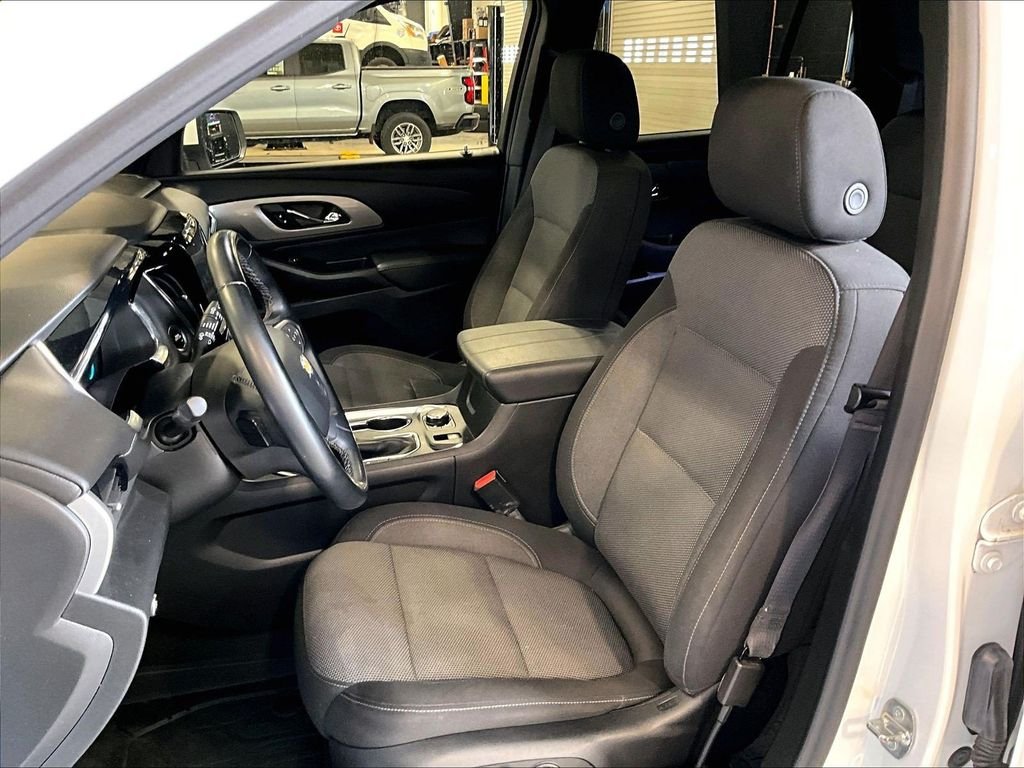 Used 2023 White Chevrolet LT image 10