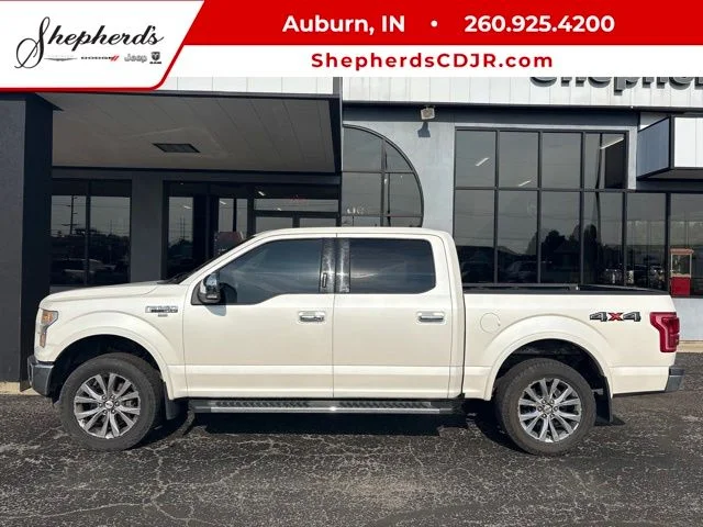 Used 2016  Ford Lariat image 1