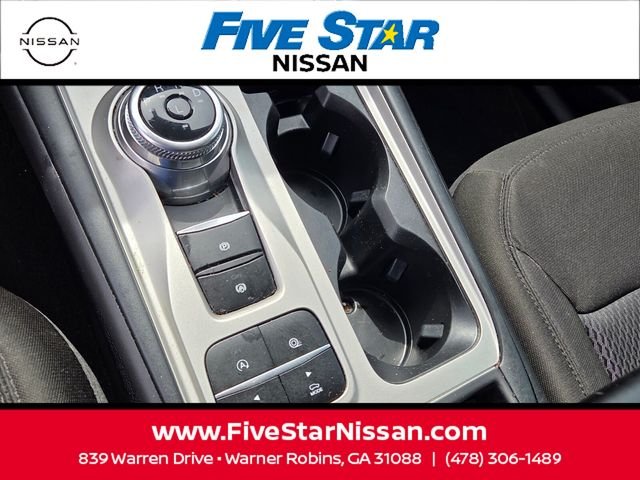 Used 2023 Silver Ford XLT image 23