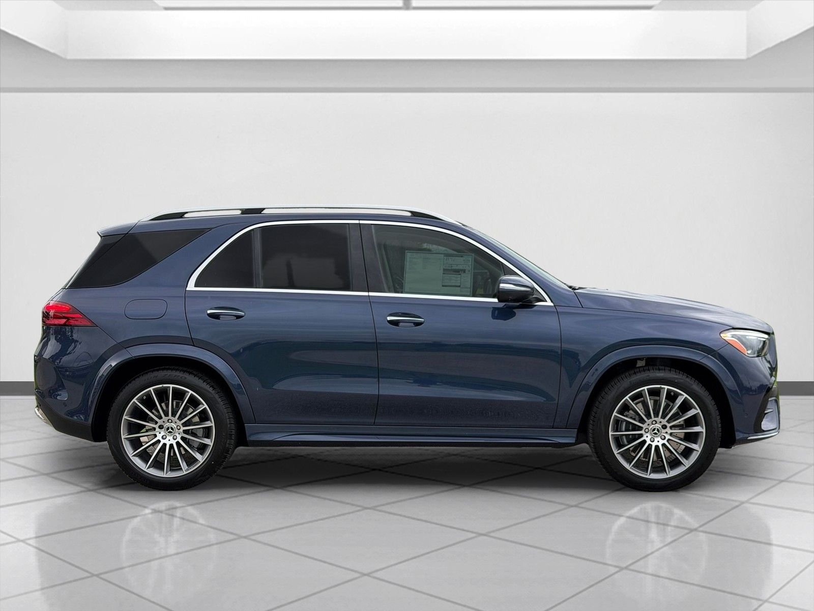 New 2026 Twilight Blue Metallic Mercedes-Benz GLE 450 image 2