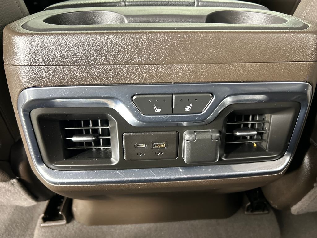 Used 2021 Black GMC Denali image 19