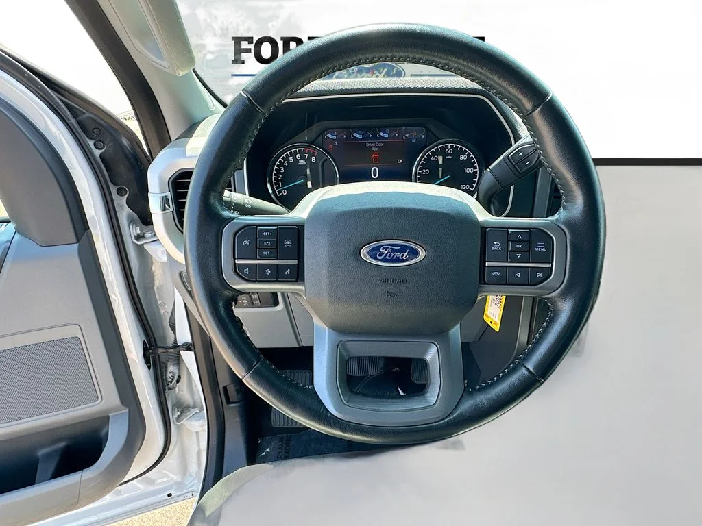 Certified Used 2021 Oxford White Ford XLT image 10