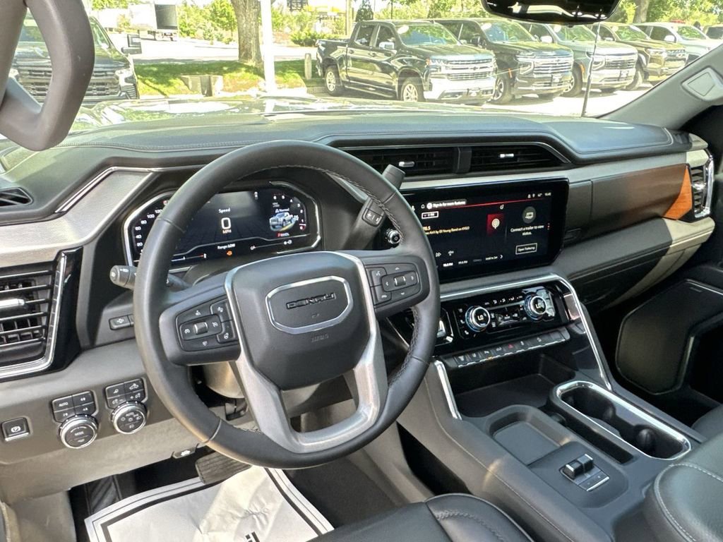 Used 2025 Sterling Metallic GMC Denali image 25