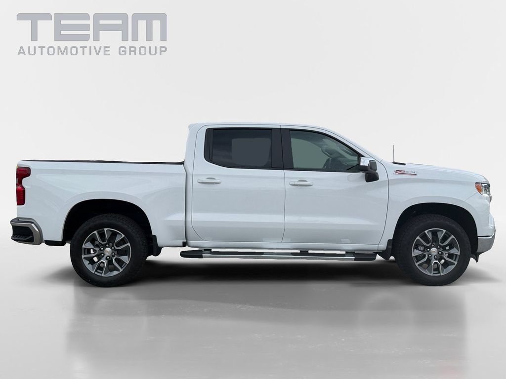 New 2026 Summit White Chevrolet LT image 8