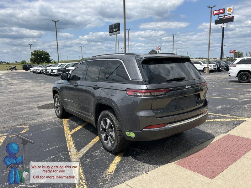 Used 2022 Baltic Gray Metallic Clearcoat Jeep 4xe image 3