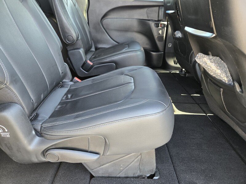 Used 2020 White Chrysler Touring L Plus image 16