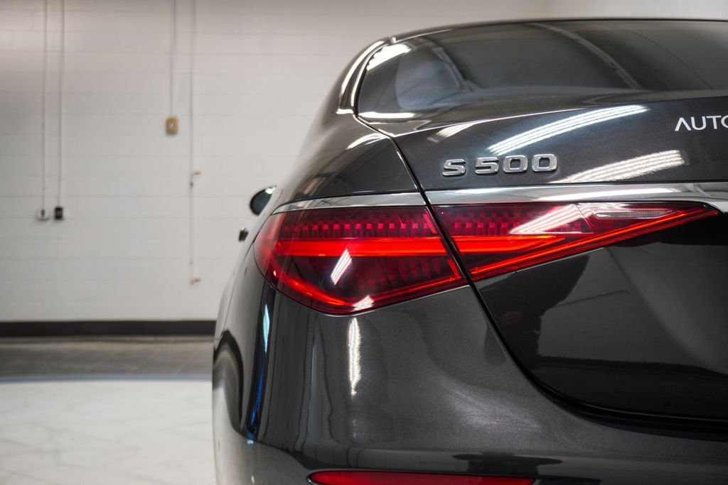Used 2022 Gray Mercedes-Benz S 500 image 40