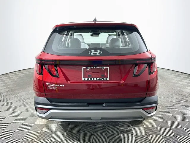 New 2026 Hyundai TUCSON SE