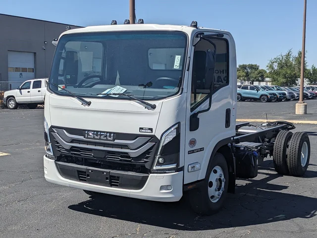 New 2025 Isuzu NPR