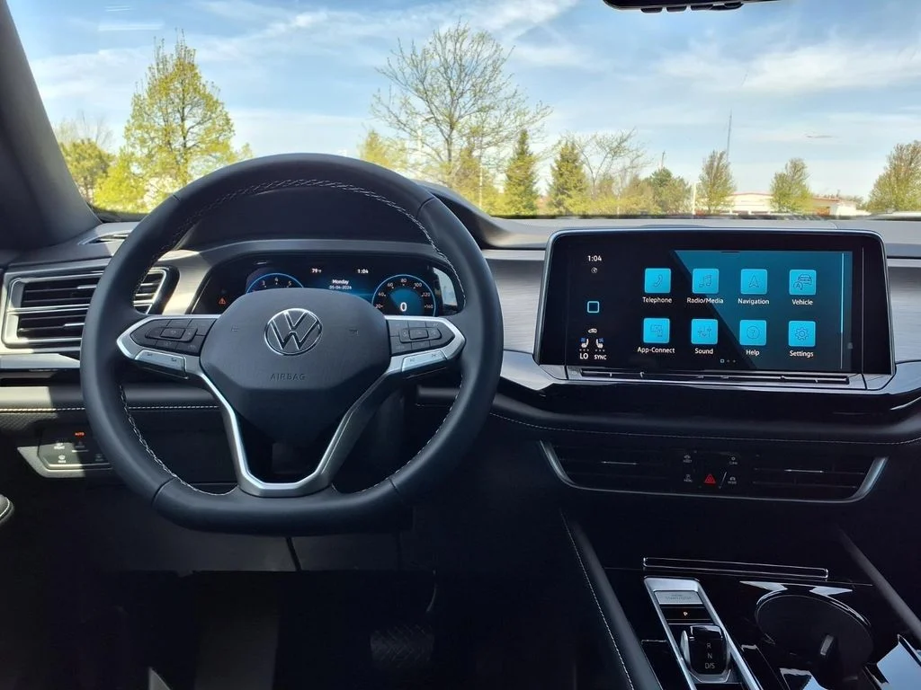 2026 Volkswagen Atlas Cross Sport SE - Photo 12