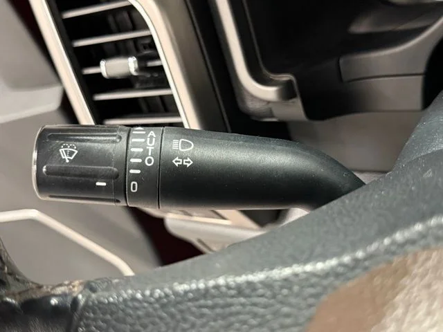 Used 2022 Red Ford Platinum Tremor image 22
