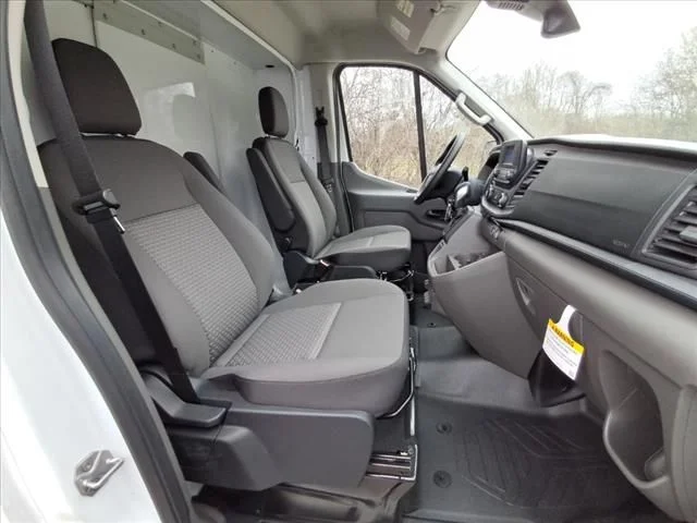 2024 Ford Transit Cutaway Base - Photo 10