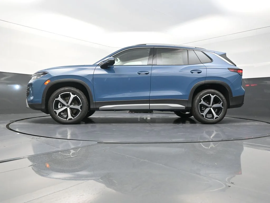 New 2026 Blue Volkswagen 2.0T SE image 25