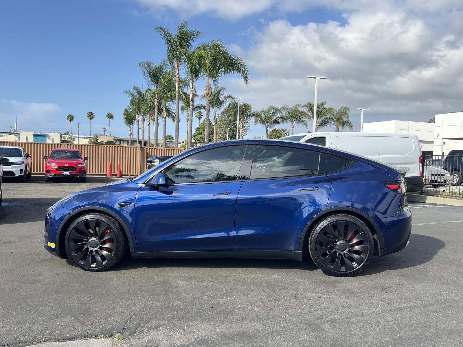 Used 2022 Tesla Model Y Performance with VIN 7SAYGDEF4NF405616 for sale in Huntington Beach, CA