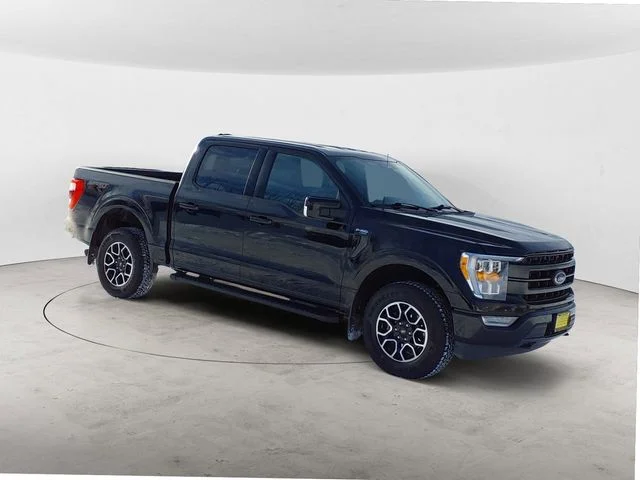 Used 2023 Agate Black Metallic Ford Lariat image 7