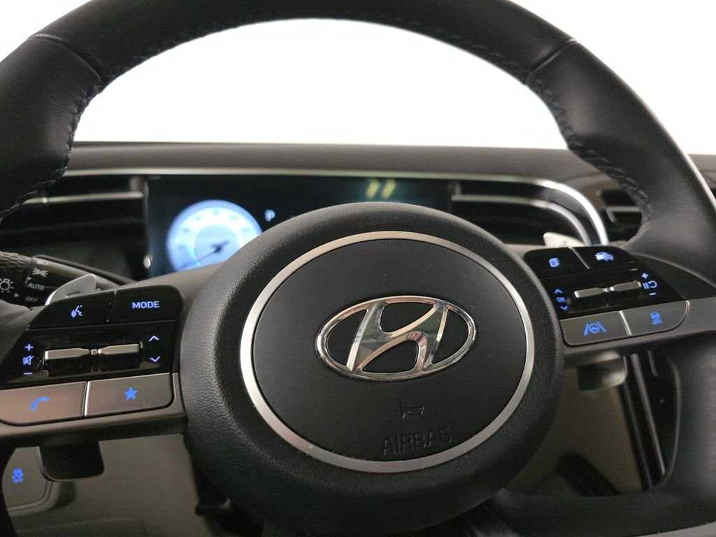 Used 2023 White Hyundai Limited image 23