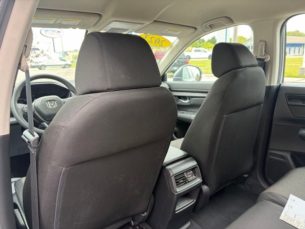 Used 2023 Lunar Silver Metallic Honda LX image 16